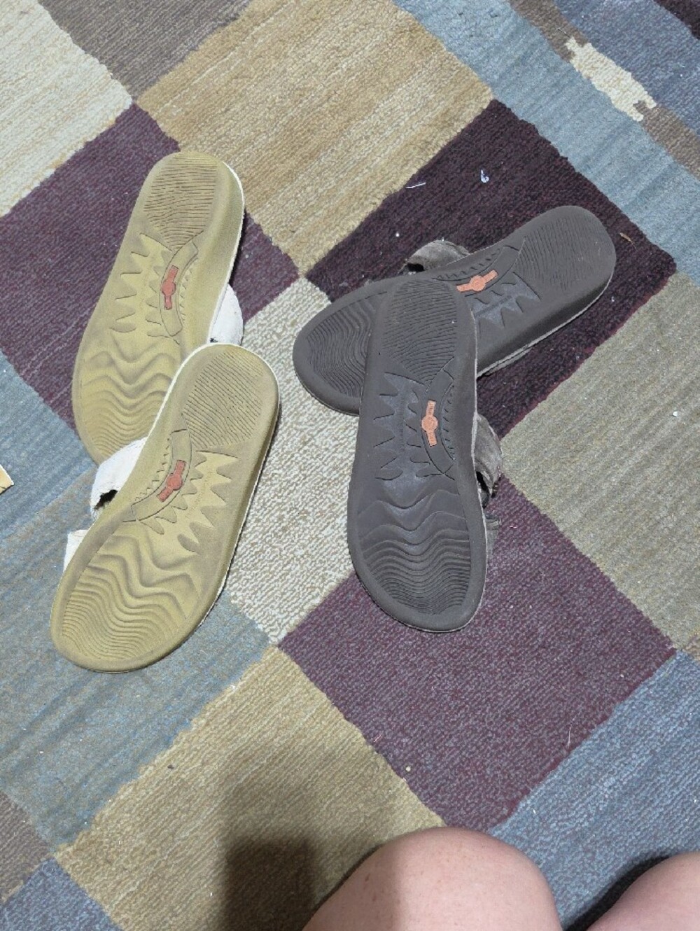 Earth Spirit Slides. Two Pair! Size 7W (wide) - Picture 2 of 5